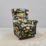 644323 Armchair